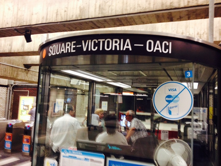 Square-Victoria - OACI - Metro - Rail Fans Canada
