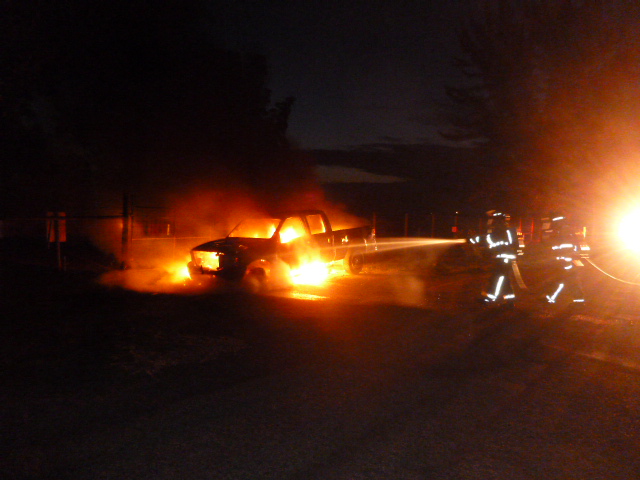 Abandoned truck founds in flames - image
