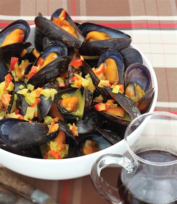 Recipe: Canadian Curried Mussels