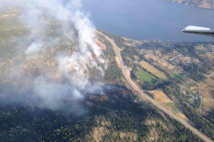 The fire started Thursday and burned 40 hectares. 