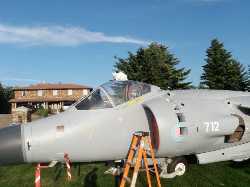 Robber Jet ‘We’ve heard from some dodgy characters’: Red Deer man selling $1.5 ...
