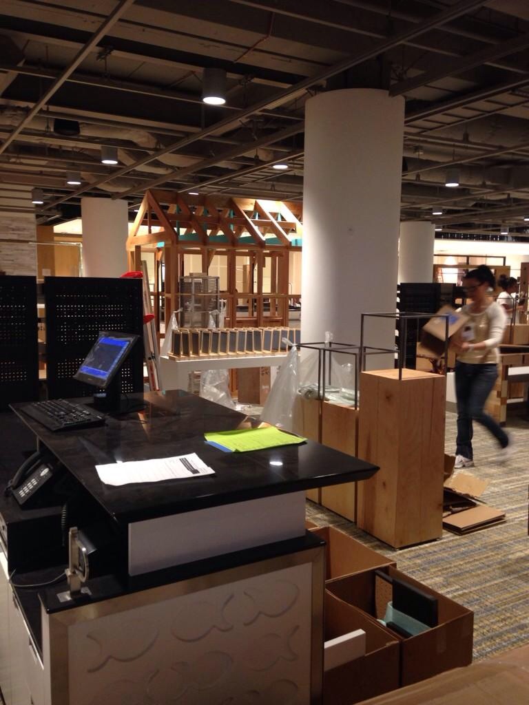 SNEAK PEEK: Inside Canada’s first Nordstrom store | Globalnews.ca