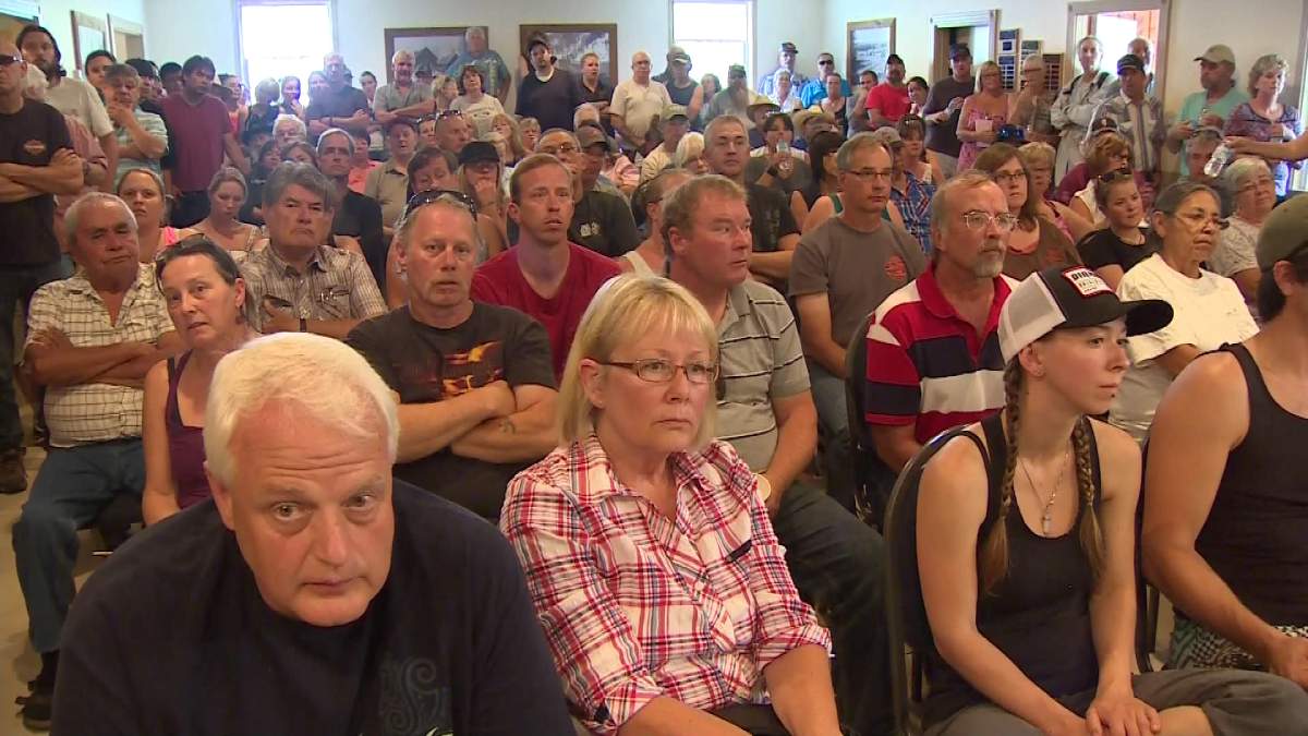 A Public Information Session was held at the Likely Community Hall on Tuesday, the first time residents have gathered to hear information on the Mount Polley spill, which released 4.5 million cubic of trailings into the ecosystem.