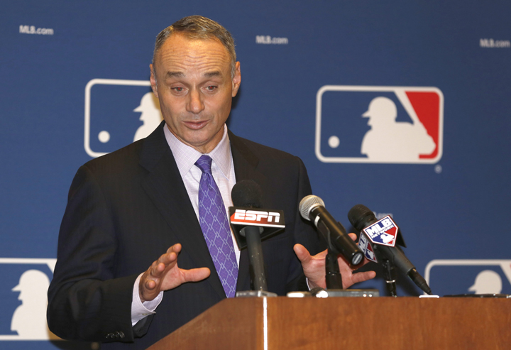 File photo: Rob Manfred speaks to reporters in Orlando, Fla. on Thursday, Nov. 14, 2013.