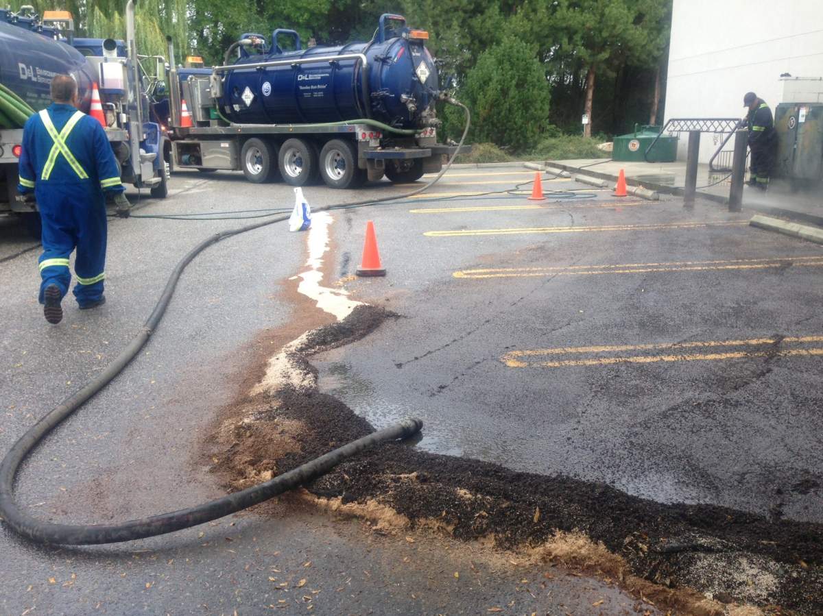 Diesel spill leaks 1,000 litres into RDCO parking lot - image