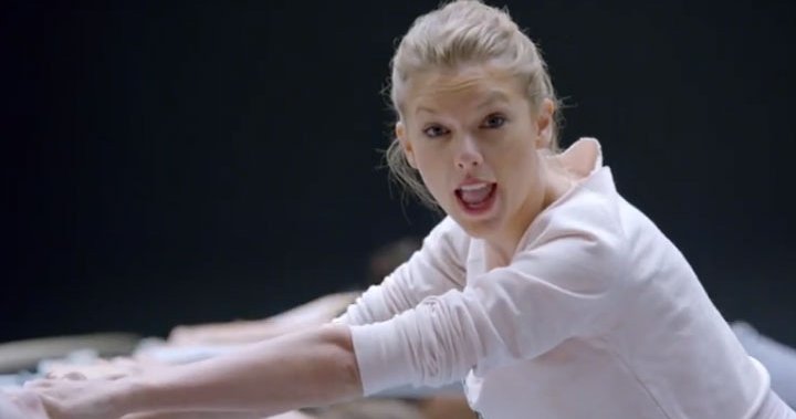 Watch Taylor Swift Debuts Video For “shake It Off” Globalnews Ca