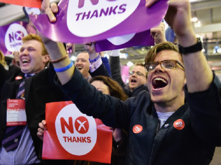 'Better Together' supporters celebrate the result of the Scottish referendum on independence at the count centre for the Scottish referendum at Ingleston Hall on September 19, 2014 in Edinburgh, Scotland. The majority of Scottish people have today voted No in the referendum and Scotland will remain within the historic union of countries that make up the United Kingdom.  (Photo by Jeff J Mitchell/Getty Images).