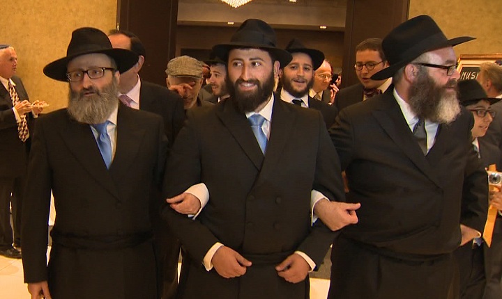 Gallery A Glimpse Inside A Hasidic Jewish Wedding Montreal