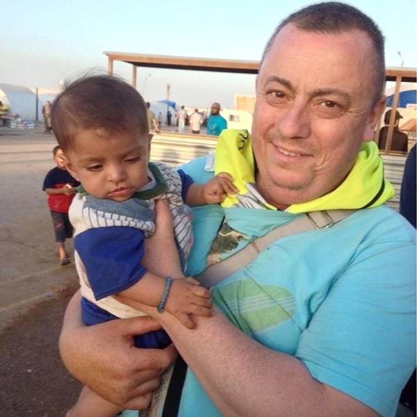 This undated family handout photo shows British man Alan Henning, currently held hostage by Islamic State (IS) and whose life was threatened in the IS video in which they beheaded David Haines. (AP Photo/PA Wire) .