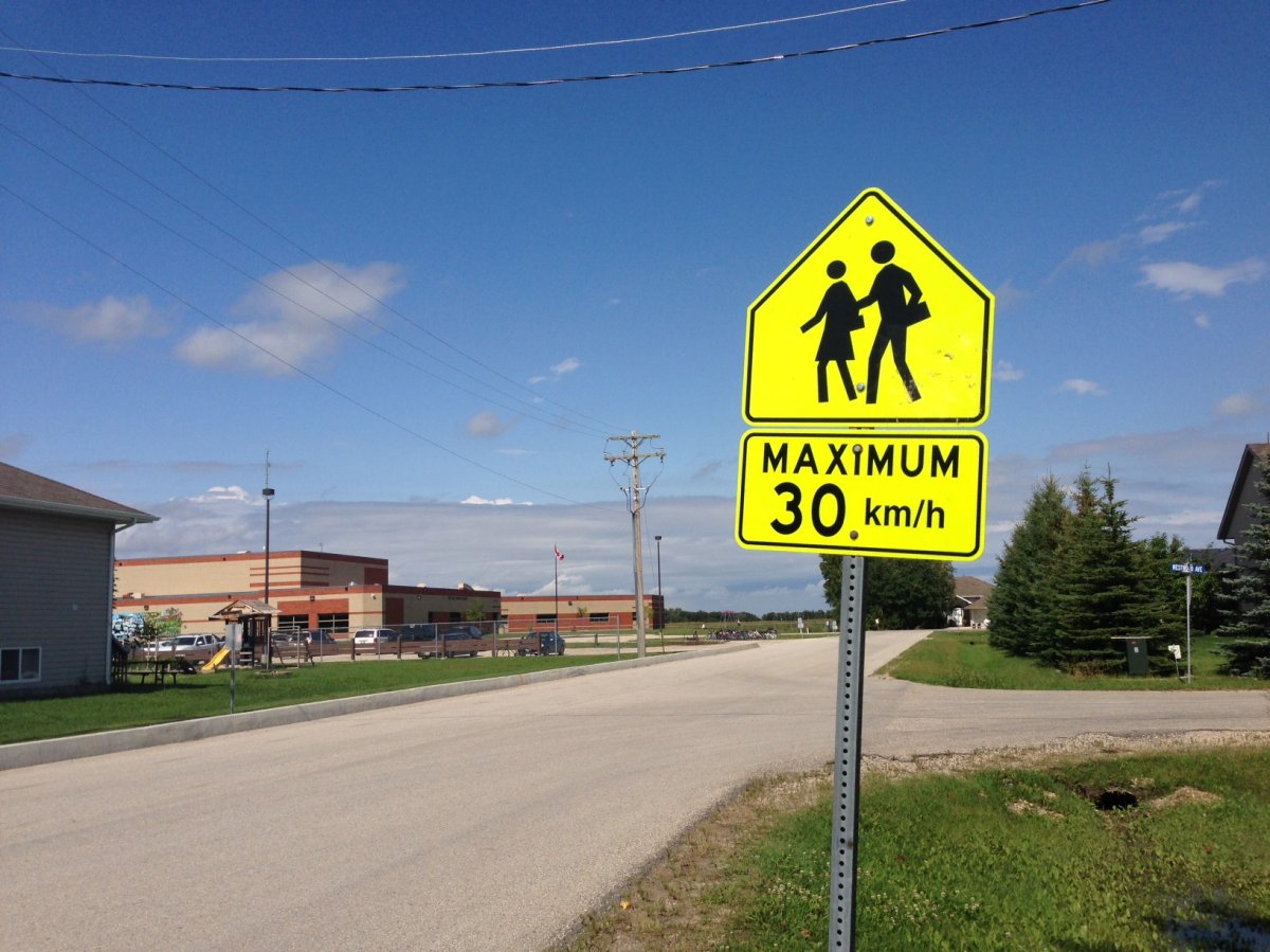 Drivers outside Winnipeg confused by school zone speeds - image