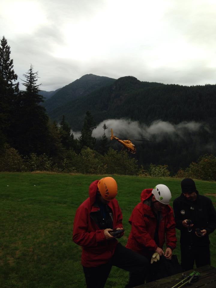 North Shore Rescue crews preparing to re-launch the search for Tom Billings.