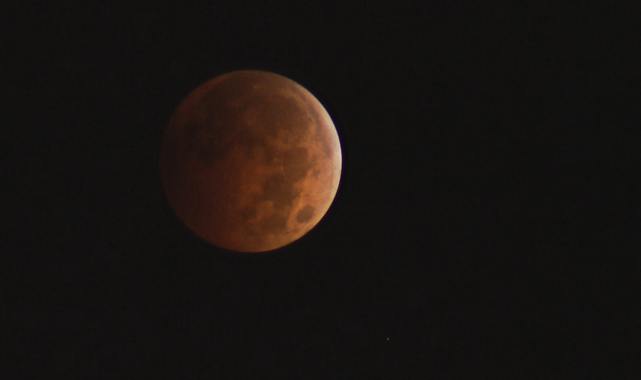 Blood moon lunar eclipse Winnipeg