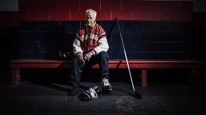 The Life And Career Of Gordie Howe (Complete Story)