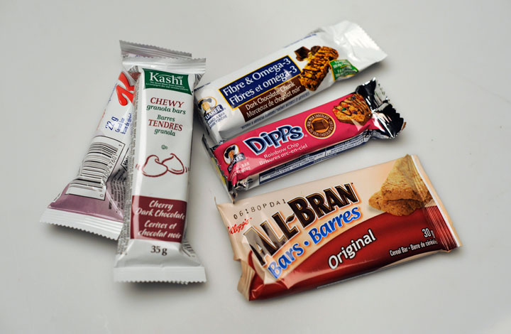 Granola bars could be a healthier alternative to chocolate or candy.