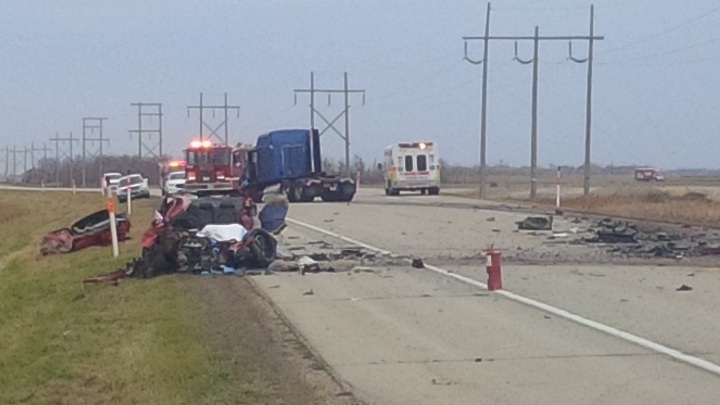 Highway 3 crash southwest of Winnipeg kills 1 man - Winnipeg ...