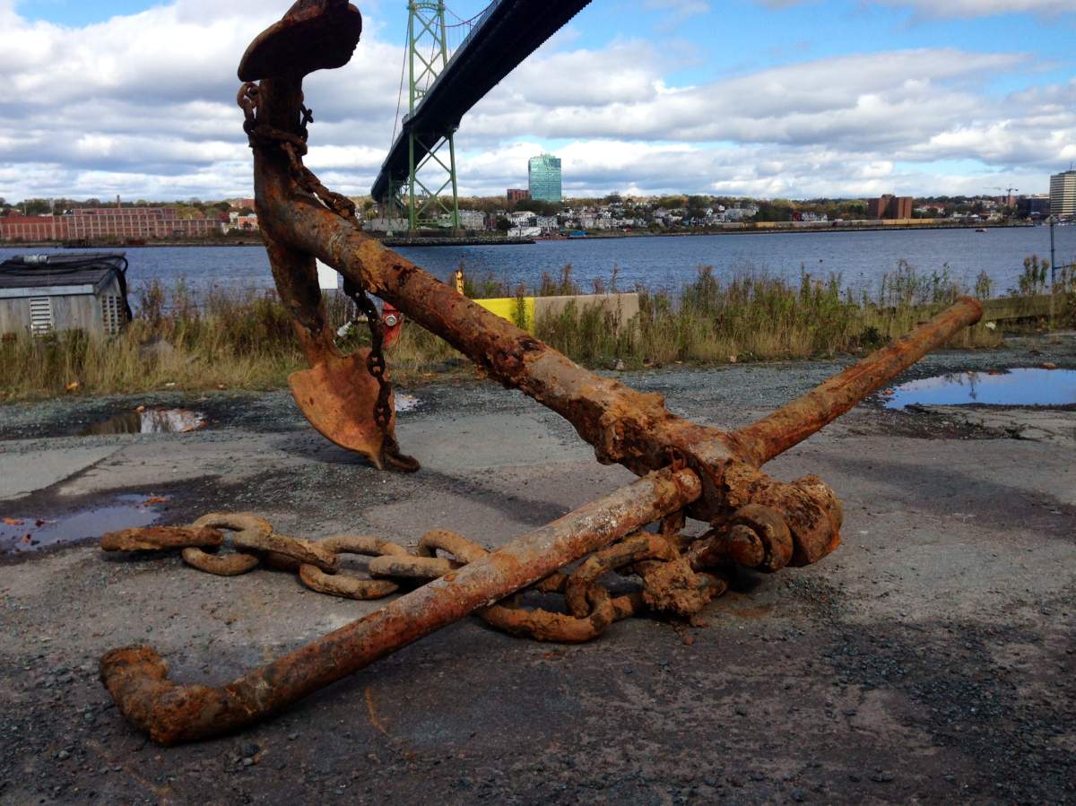 Historic anchor recovered - image