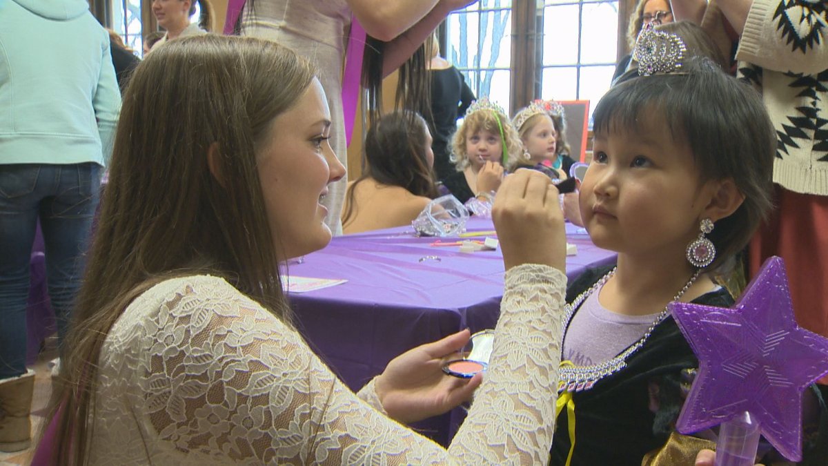 Little girls battling illnesses become princesses for a day - image