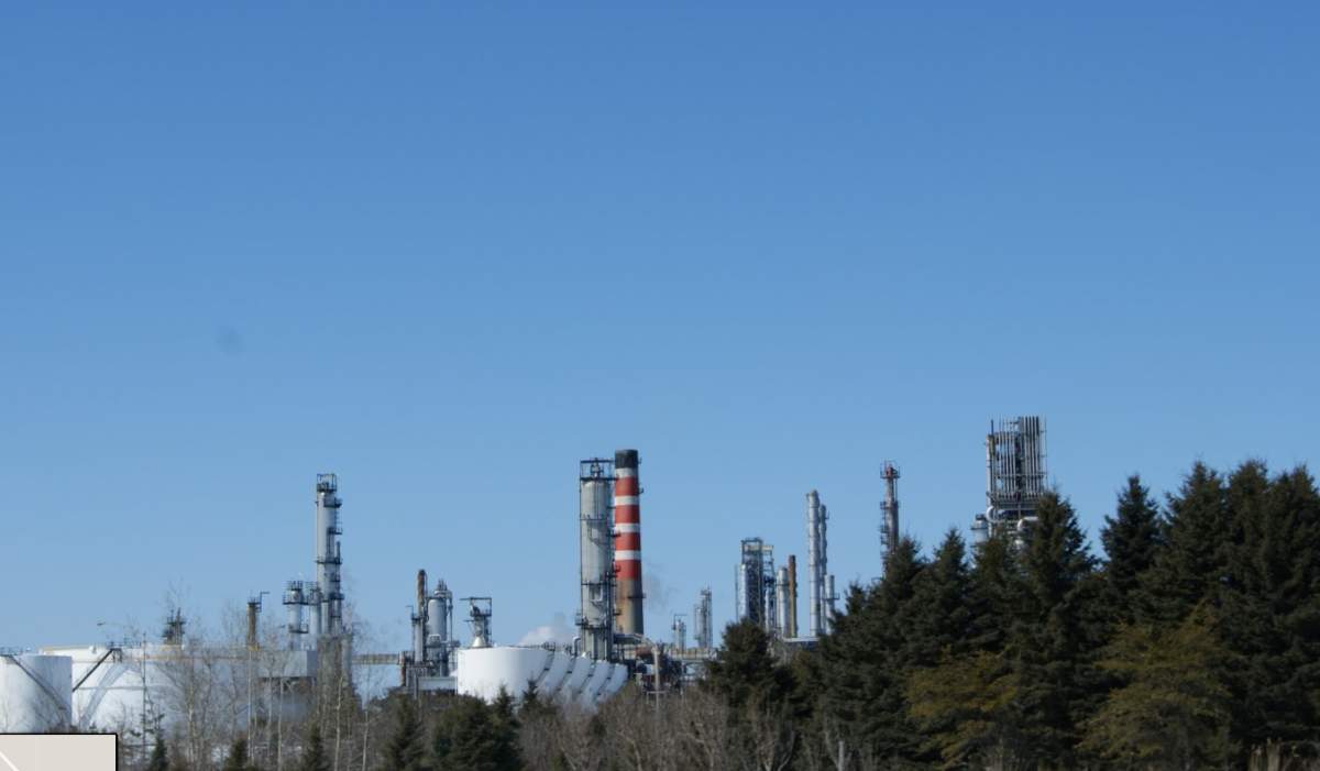 Large oil leak at Lévis refinery - image