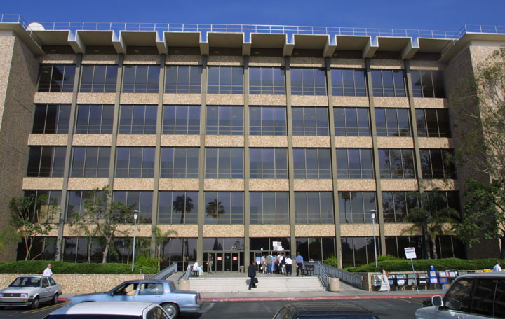  An exterior view of the Torrance Municipal Courts building June 23, 2001 in Torrance, CA.