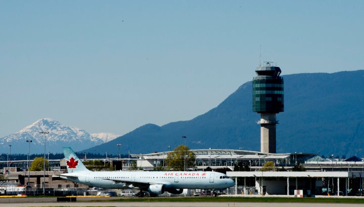 YVR issues traffic warning to travellers, shoppers ahead of Boxing Day ...