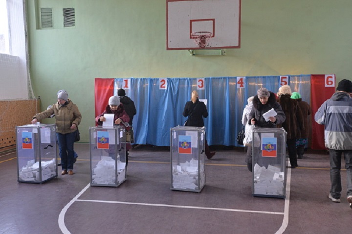 Polling station of elections of deputies of National council and a new head of the self-proclaimed Lugansk People's Republic  on November 2, 2014 in Lugansk, Ukraine. 