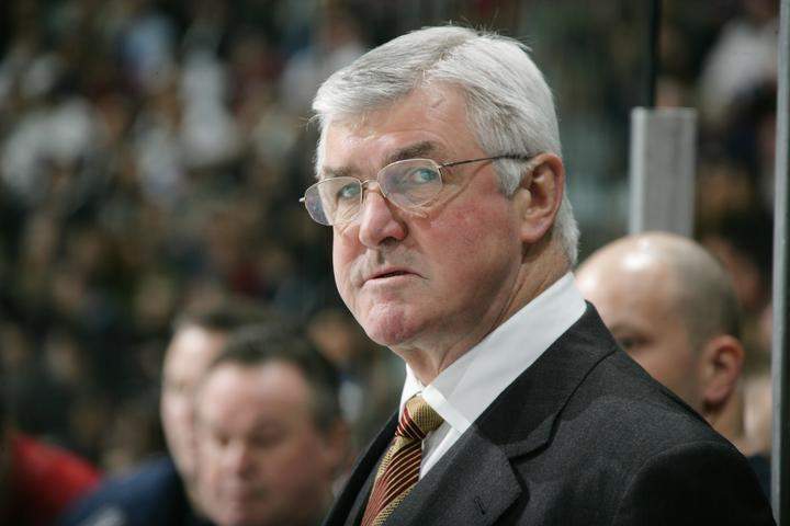Head Coach Pat Quinn of the Toronto Maple Leafs looks on during their NHL game against the Vancouver Canucks at General Motors Place on January 10, 2006 in Vancouver, Canada.