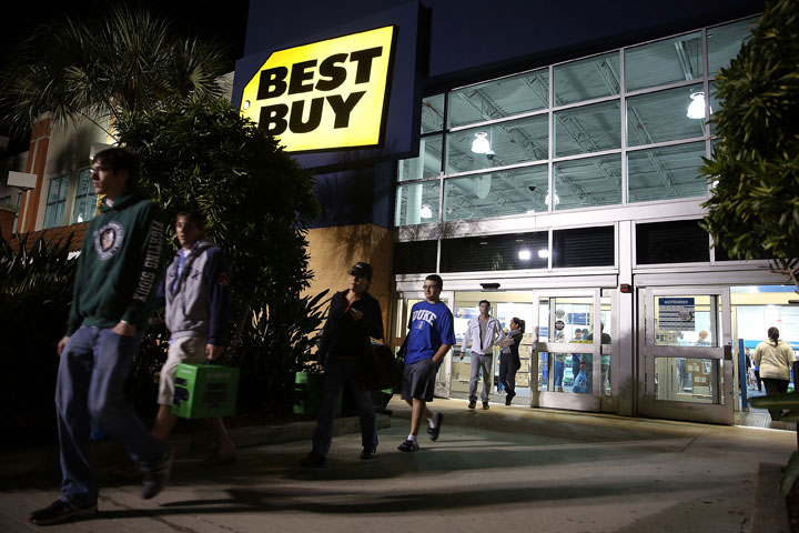 U.S. shoppers already in line for Black Friday deals National