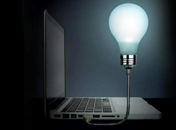 Brite Idea USB LED light bulb is awesome