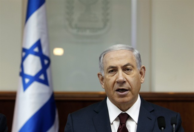 Israel's Prime Minister Benjamin Netanyahu chairs the weekly cabinet meeting in Jerusalem, Sunday, Nov. 2, 2014.