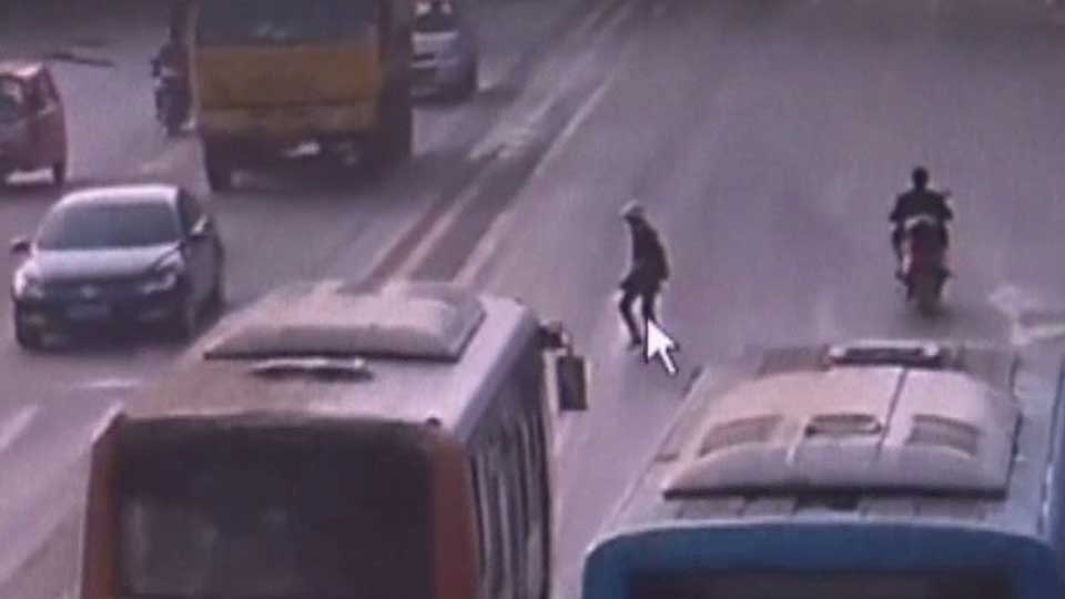 WATCH: Elderly woman causes multi-vehicle pileup crossing street in ...