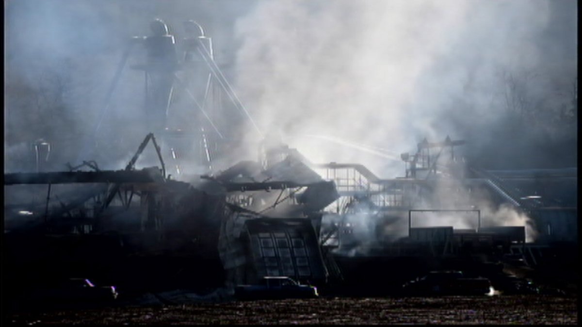 Fire destroys Kootenay sawmill | Globalnews.ca