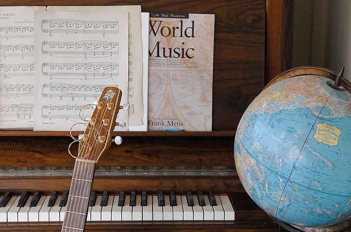 Passes to music lessons are a great alternative gift to toys for children this season.