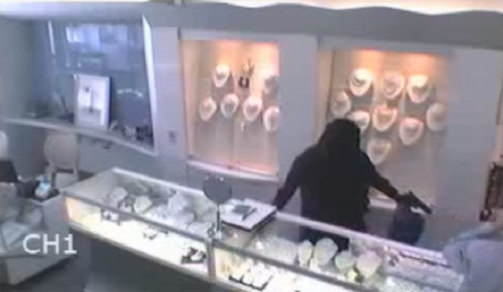Police release security footage of suspects in North York jewelry ...