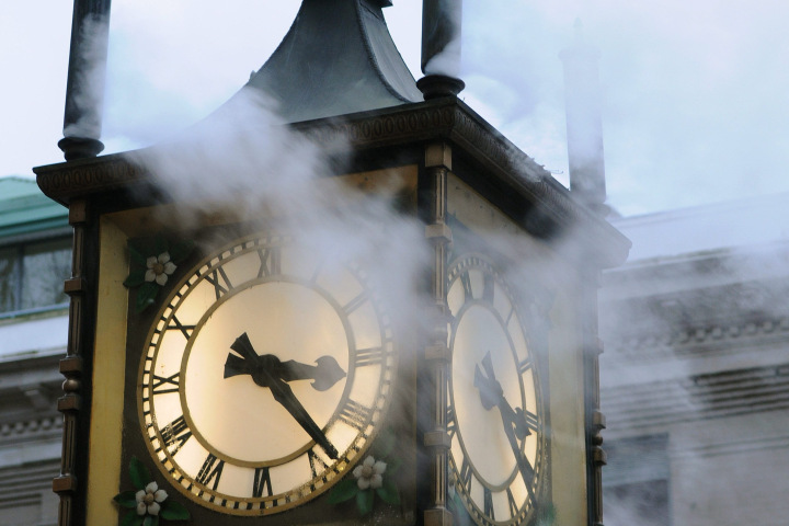 Creator of Gastown’s famous steam clock dies at 84