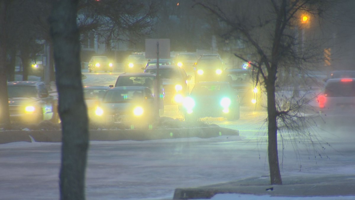 Winter in Winnipeg arrives and causes longer than normal commutes - image