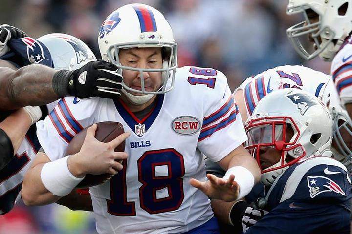 Quarterback Kyle Orton has informed the Buffalo Bills that he plans to retire.