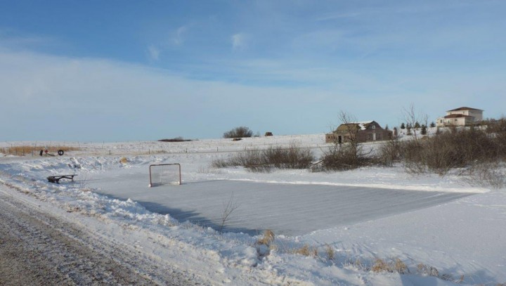 Dec. 11: Tonight’s Your SK was taken by Cari Perih of her shoveled off slough ready for her daughter to play hockey on at Biggar.