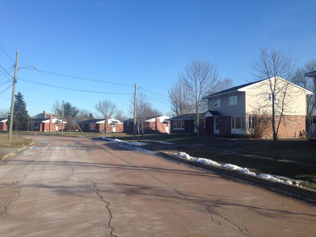 Selling Acadia Park military homes in blocks was the best choice