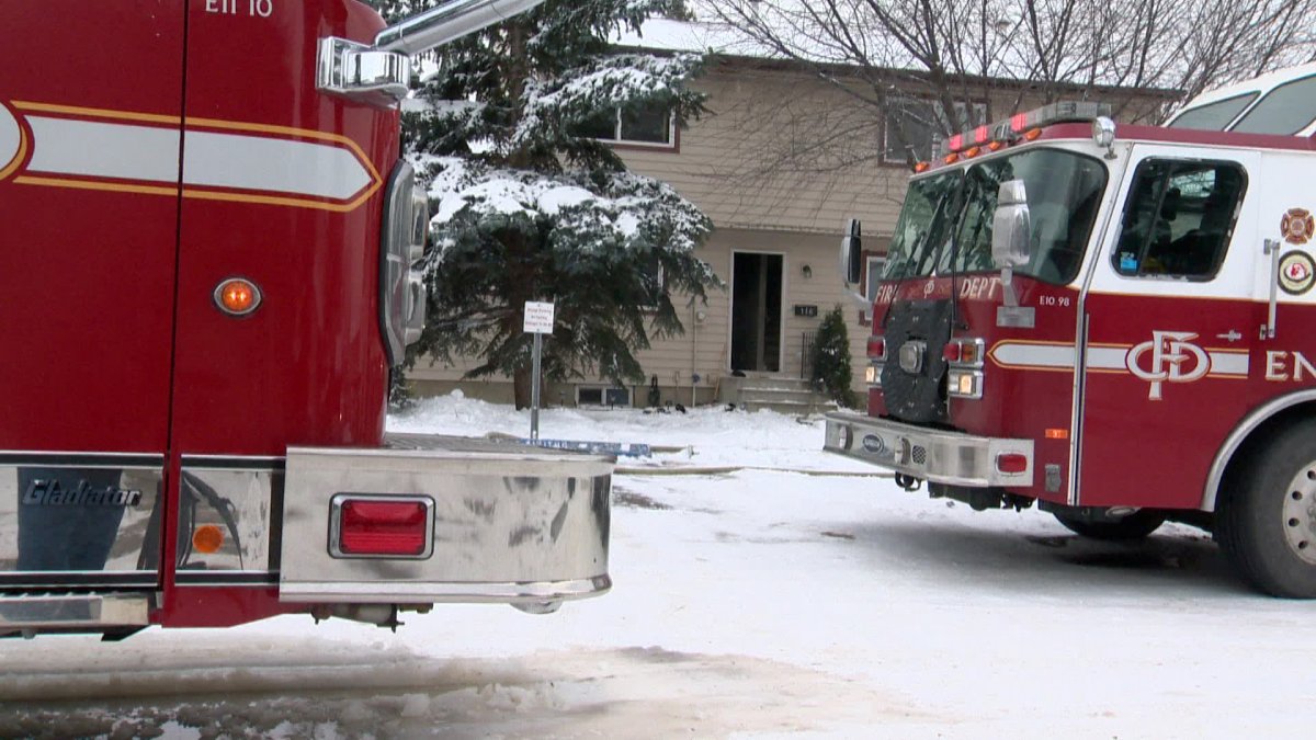 Crews respond to fire at 4-plex in the city's northeast
.