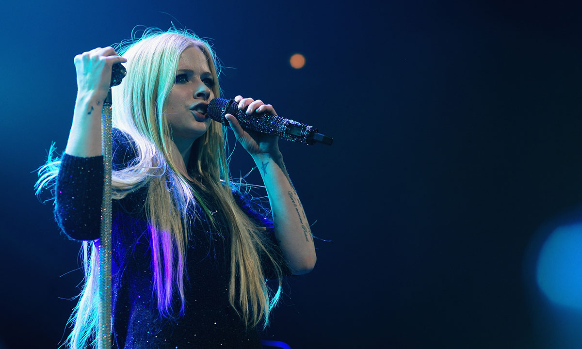 Avril Lavigne reportedly suffering ‘health issues’ National