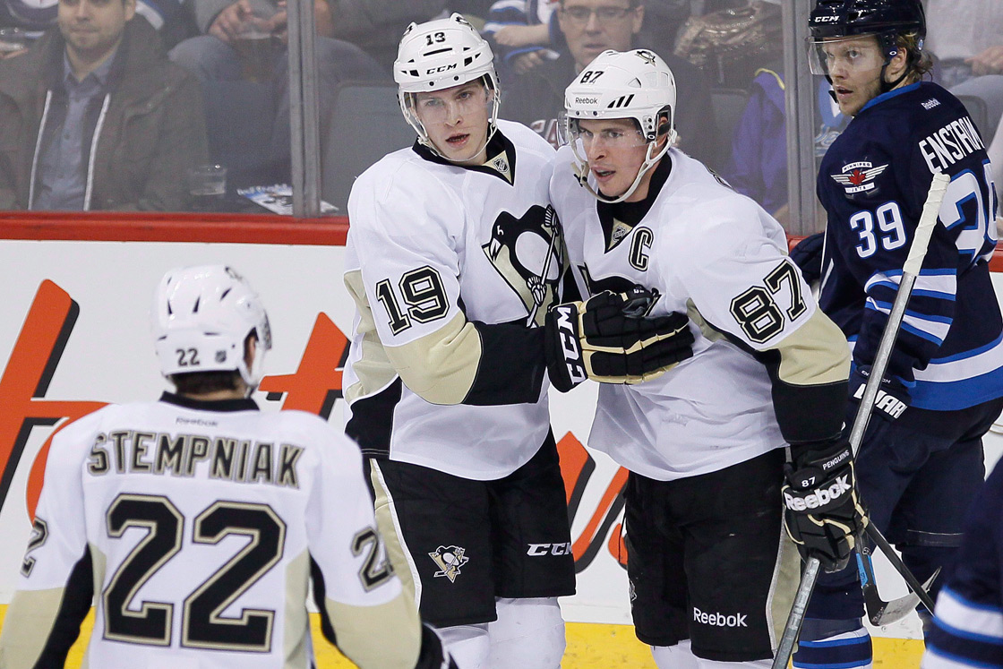 Sidney Crosby and Beau Bennett