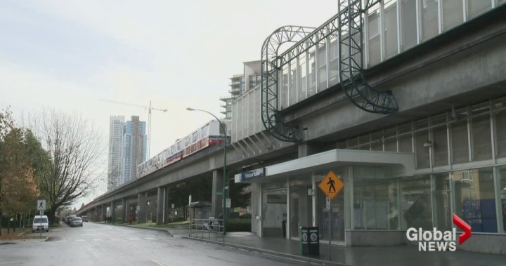 Транзитната полиция на метро Ванкувър съобщи че е конфискувала 23