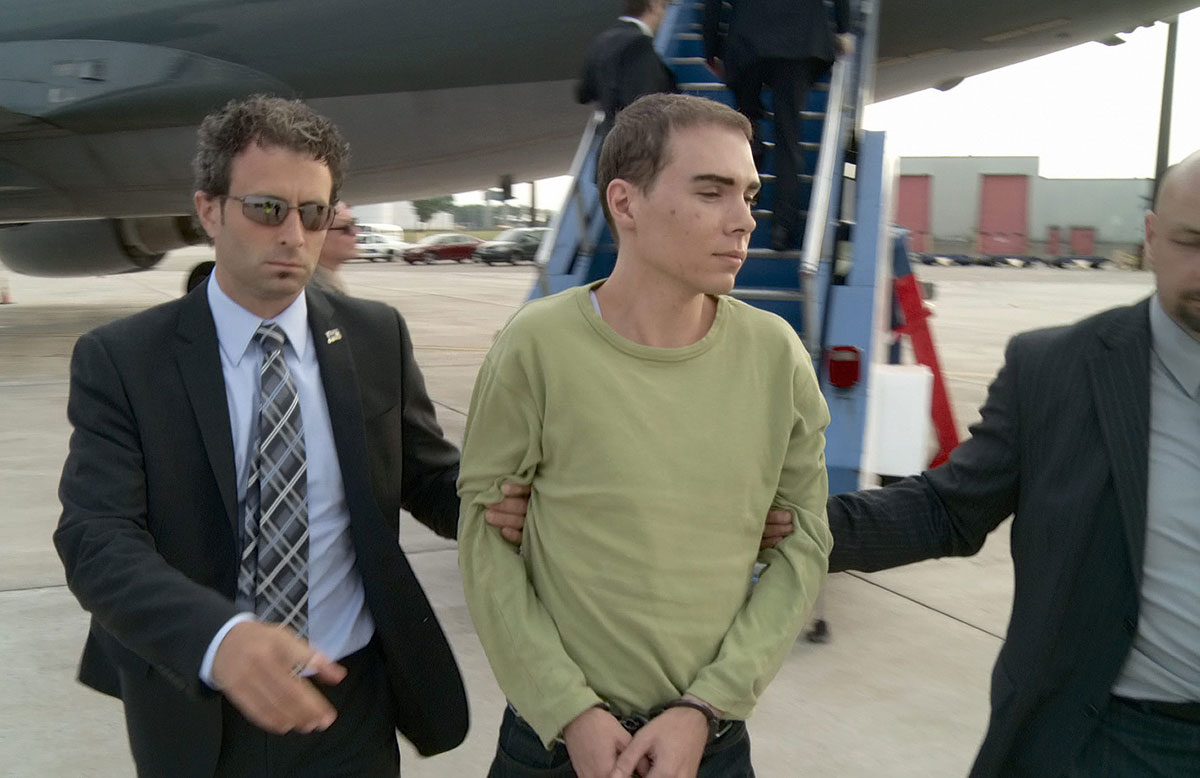 Luka Rocco Magnotta to withdraw appeal of murder conviction: reports |  Globalnews.ca