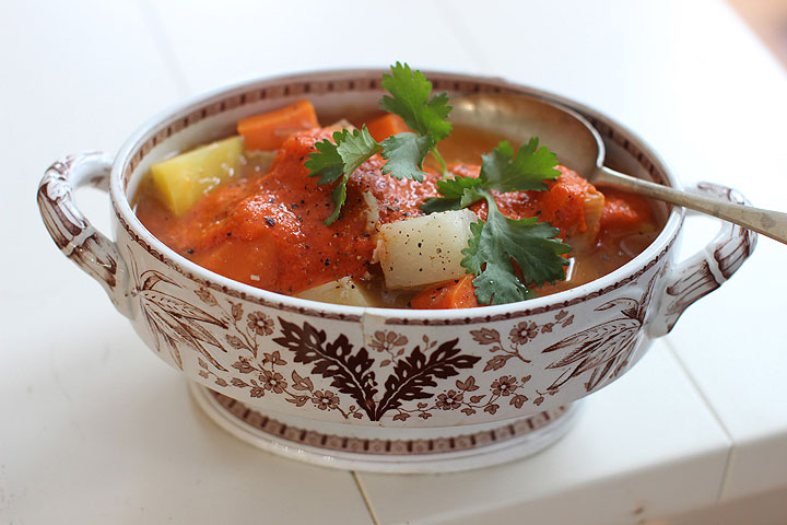 This Dec. 8, 2014 photo shows Moroccan chicken in a pot with harissa in Concord, N.H.