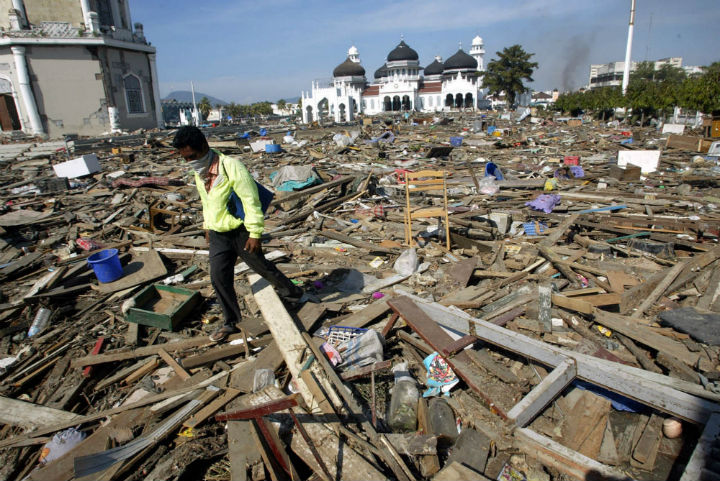  Banda  Aceh  tsunami  sites become destinations for memory 
