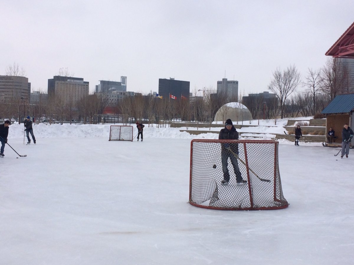 Winnipeggers enjoy warmer weather - image