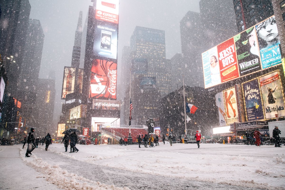 Edmonton theatre troupe takes on New York and Blizzard of 2015 ...