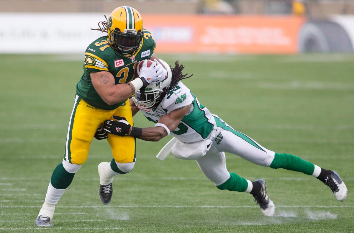 Weldon Brown will be staying with the Saskatchewan Roughriders after inking a contract extension Thursday.
