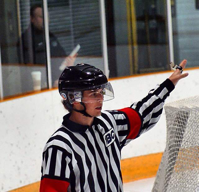‘We’ve been told to go die’: Teen hockey ref speaks about parents ...