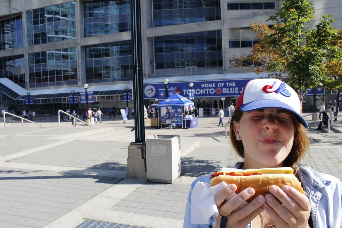 Couple travels across the US to bring baseball back to Montreal